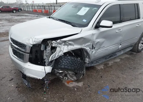 2015 Chevrolet Suburban 1500 Lt из США, поврежденный, VIN 1GNSKJKC9FR592302